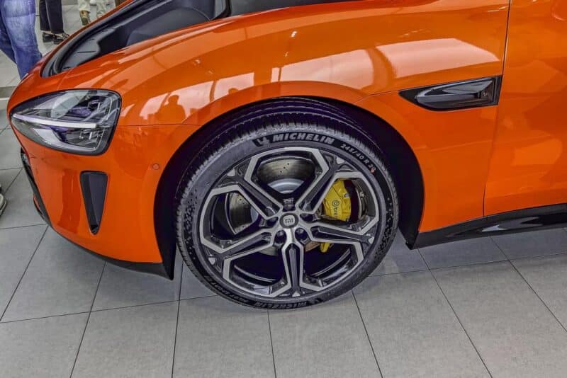 Vale a pena comprar carro elétrico no Brasil?