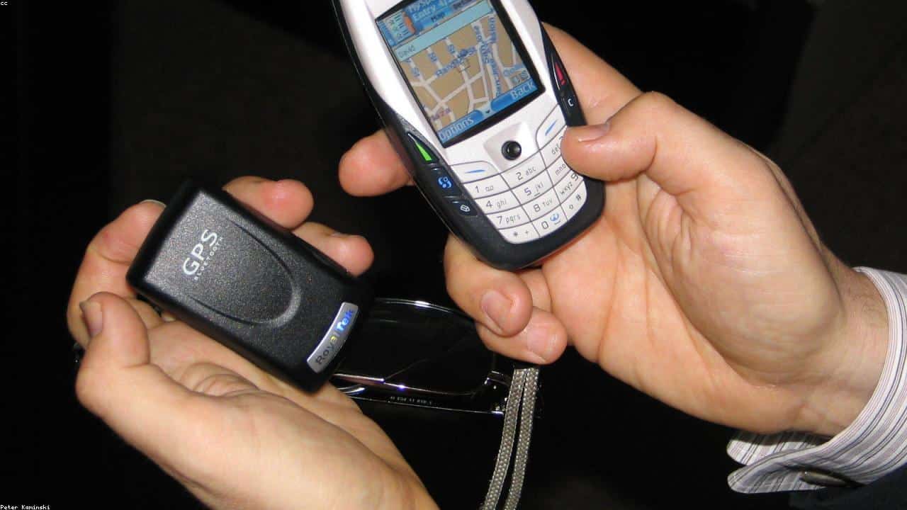 Waze vs. Google Maps: qual é melhor para dirigir no Brasil